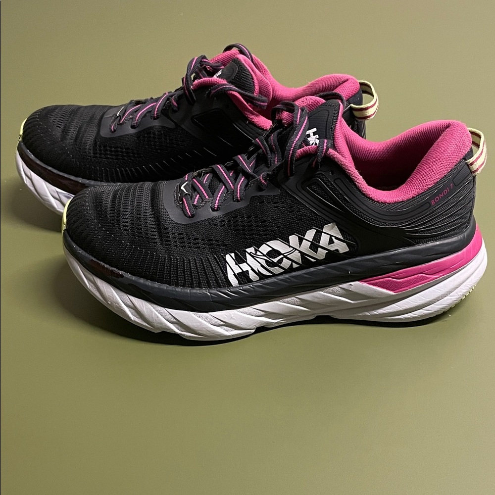 Hoka Women's Bondi 7 Athletic Shoes, 7.5M - Picture 10 of 10